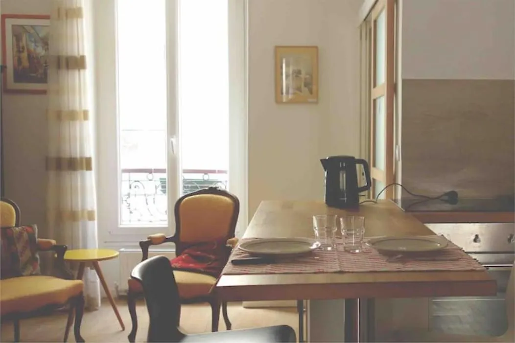 Appartement 47m2 Calme au cœur de Parîs France