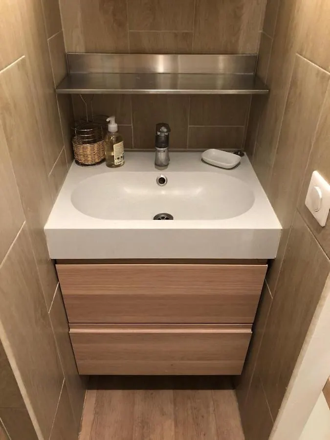 Appartement 47m2 Calme au cœur de Parîs France